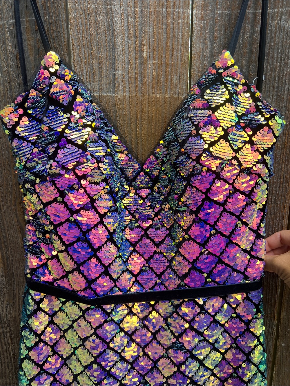 Sequin Mermaid-Scale Evening Gown in Rainbow Hues Size 6 - Picture 4 of 6